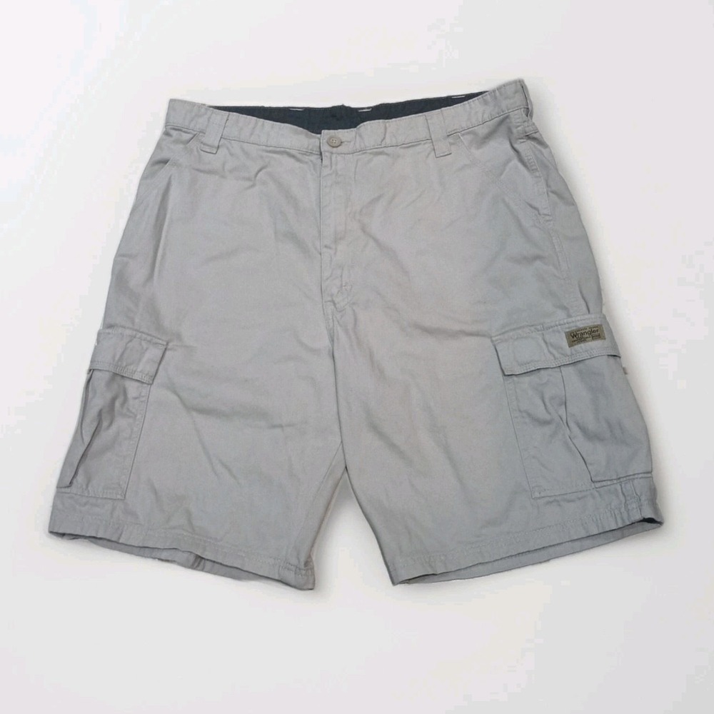 Wrangler Shorts Mens Size 36 Light Tan Cargo Real Comfort Regular Rise